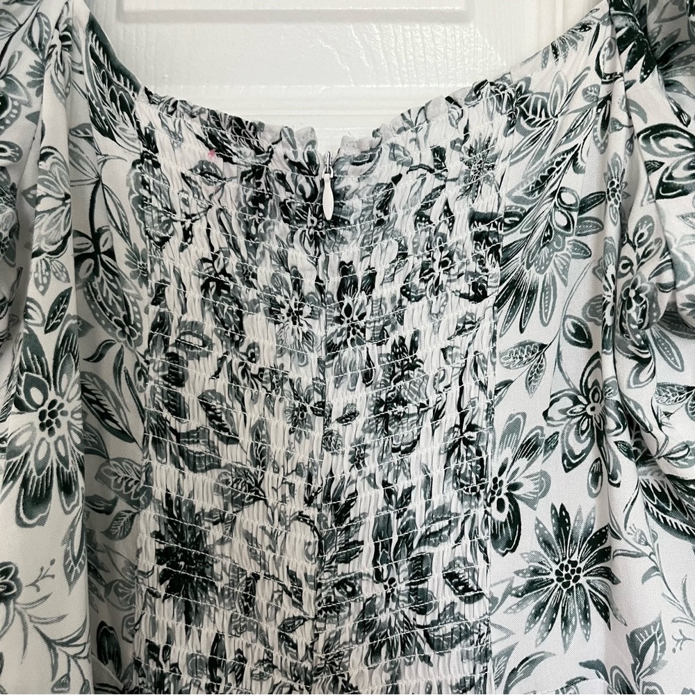 Square Neck Dress - image 8